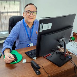 Imagen de Víctor Parra